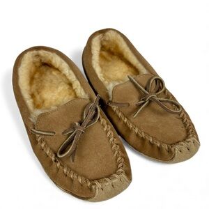 L.L. Bean Wicked Good Moccasin Slippers — Youth Size 6 / Brown Suede + Shearling